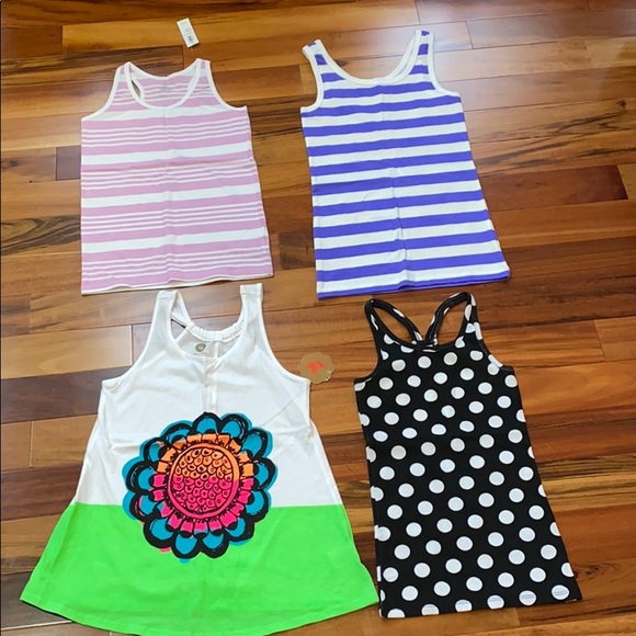 set of 4 Tank tops for girls - Picture 1 of 7